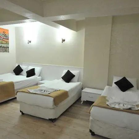 Elite Family Old Szálloda