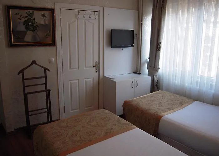 Hotel Elite Family Old 3*