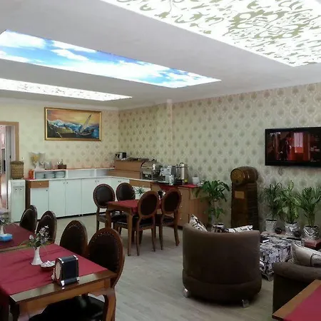 Hotel Elite Family Old 3*